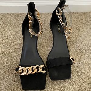 Fashion Nova black heels